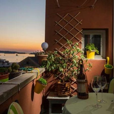 Pietas Iulia Apartment พูลา ภายนอก รูปภาพ